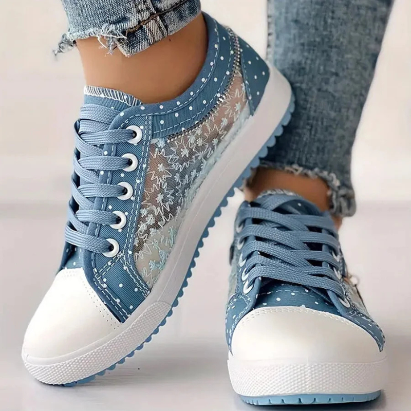 Caro – Floral Lace Embroidered Sneakers