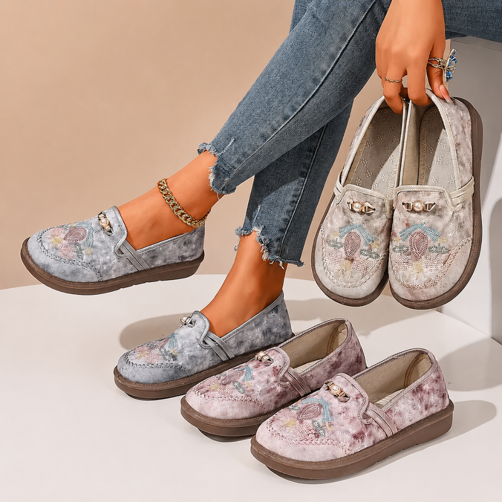 Rosalie – Embroidered Floral Slip-On Loafers