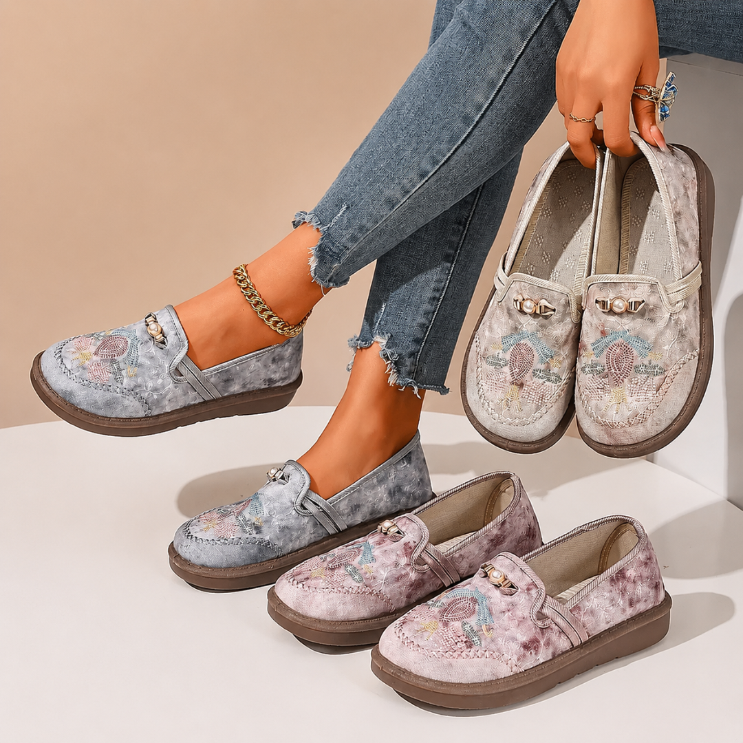 Rosalie – Embroidered Floral Slip-On Loafers