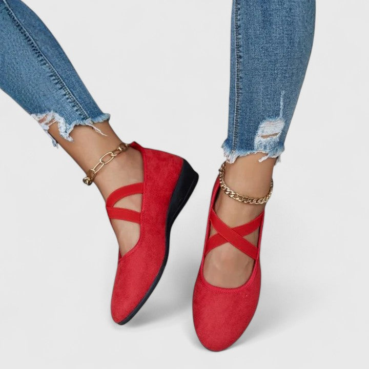 Jynna – Crossover Strap Comfort Flats
