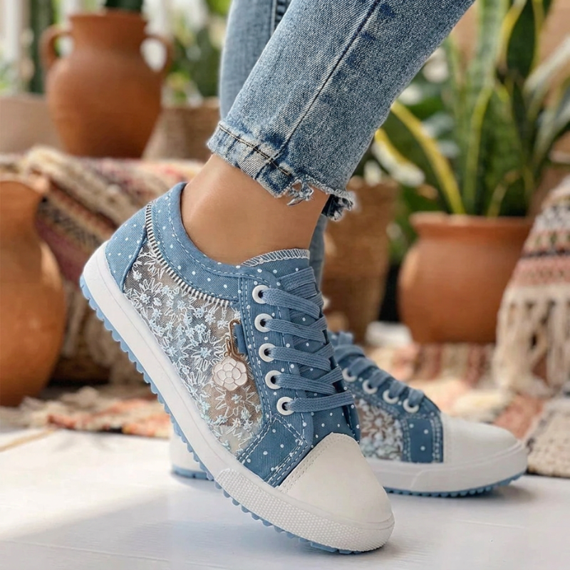 Caro – Floral Lace Embroidered Sneakers