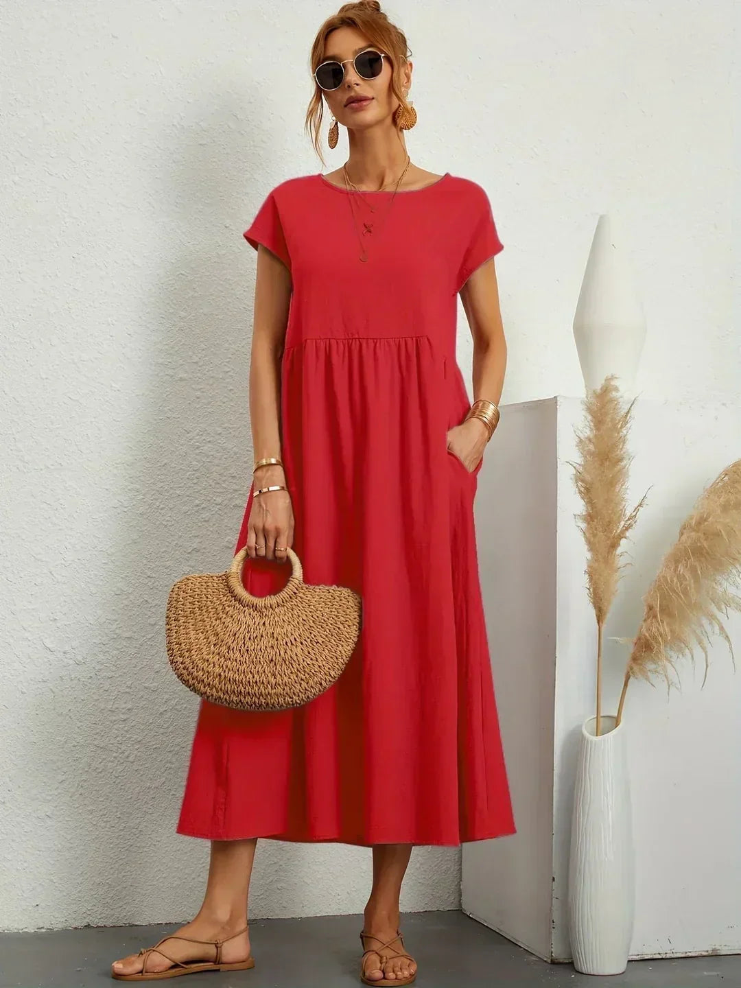 Mara – Relaxed Midi Dress with Side Pockets