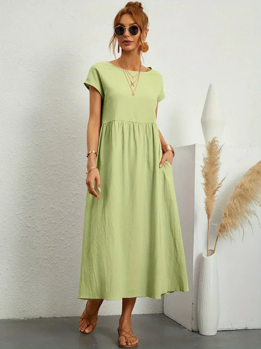 Mara – Relaxed Midi Dress with Side Pockets