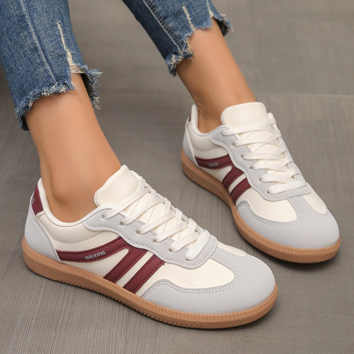 Lena – Retro Lace-Up Casual Sneakers
