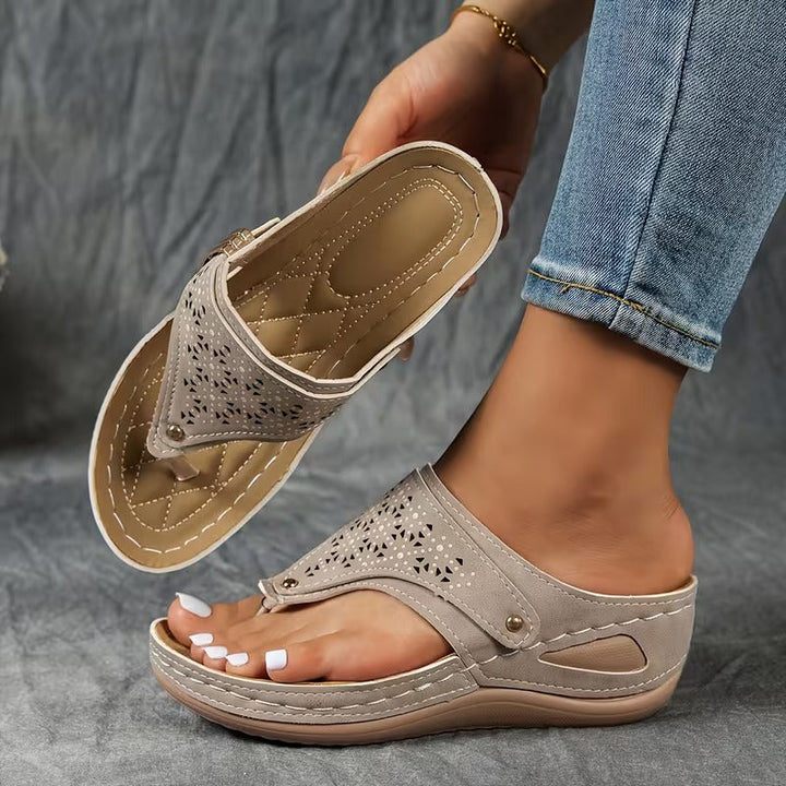 Emma – Orthopedic Wedge Flip Flop Sandals