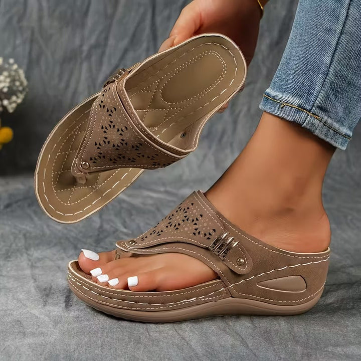 Emma – Orthopedic Wedge Flip Flop Sandals